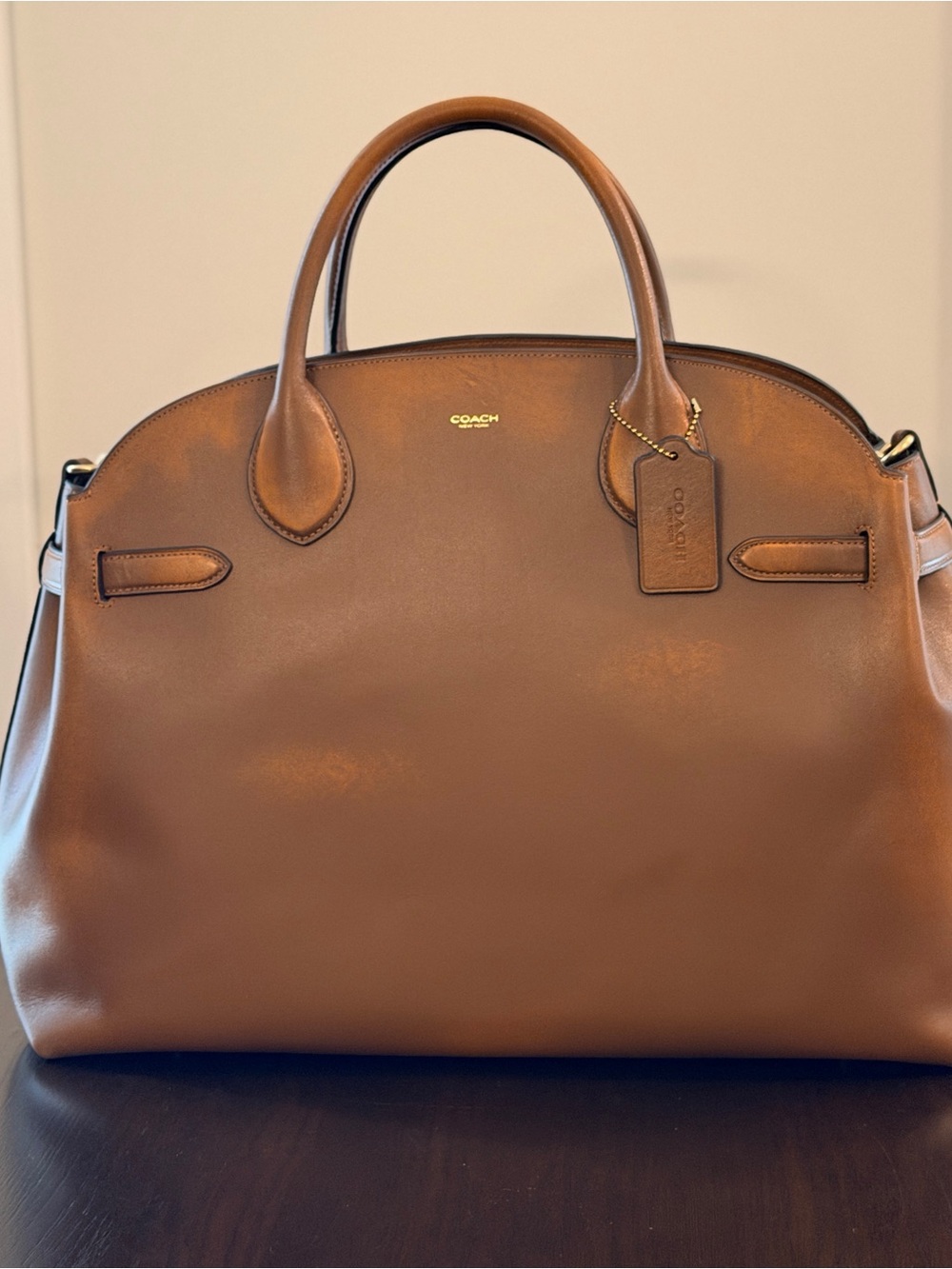 Coach Empire 48 bnew